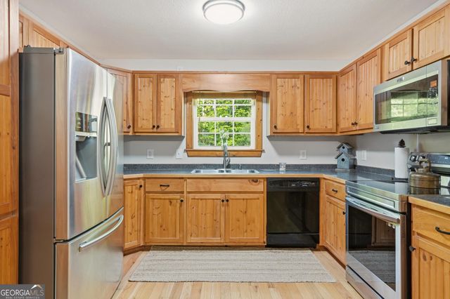 2283 Rocky Top Road, Blairsville, GA 30512