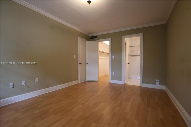 7825 Miller Dr C211, Miami, FL 33155