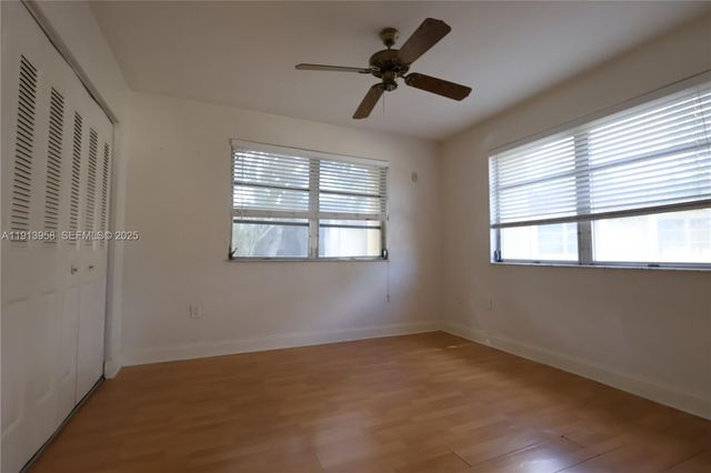 7825 Miller Dr C211, Miami, FL 33155