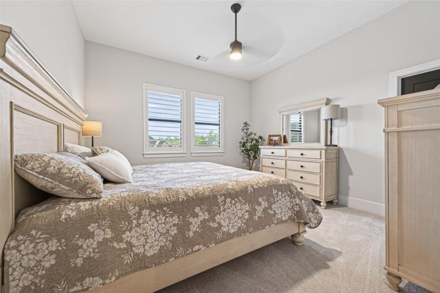 18908 W Grand Pine Circle, Montgomery, TX 77356