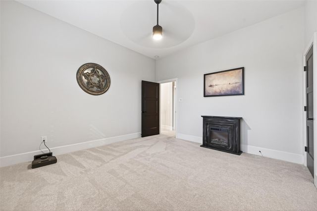 18908 W Grand Pine Circle, Montgomery, TX 77356