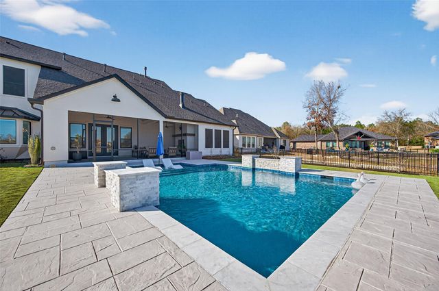 18908 W Grand Pine Circle, Montgomery, TX 77356