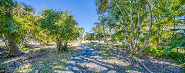 1118 S Palmway, Lake Worth Beach, FL 33460