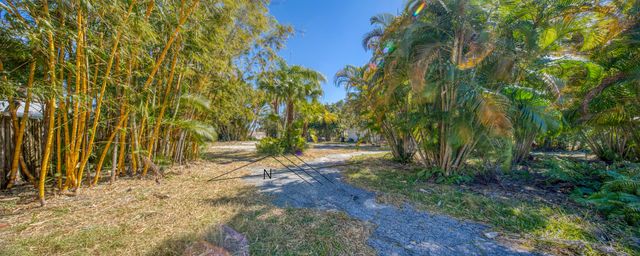1118 S Palmway, Lake Worth Beach, FL 33460