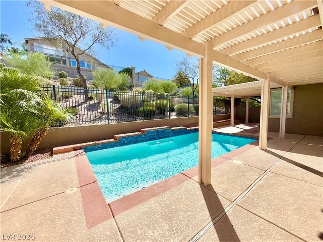 1405 European Drive, Henderson, NV 89052