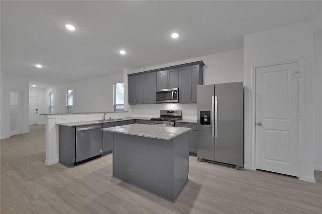 306 Shady Cedar Hill Lane, Conroe, TX 77378