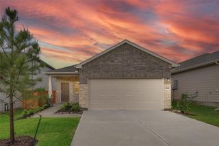 306 Shady Cedar Hill Lane, Conroe, TX 77378