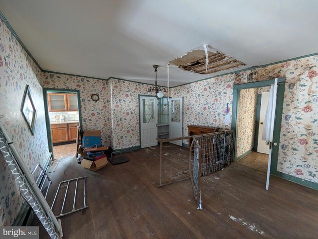 210 CHESTNUT TREE RD, Hebron, MD 21830