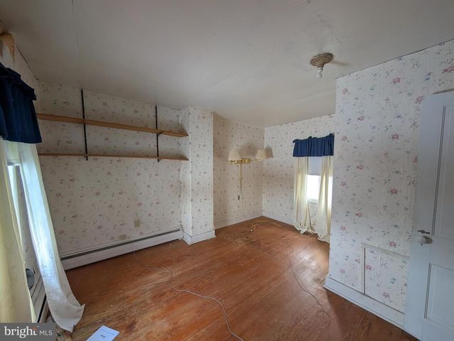 210 CHESTNUT TREE RD, Hebron, MD 21830