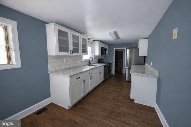 210 CHESTNUT TREE RD, Hebron, MD 21830