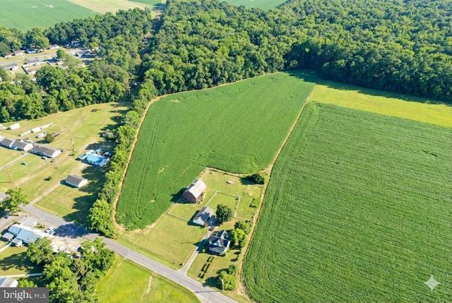 210 CHESTNUT TREE RD, Hebron, MD 21830