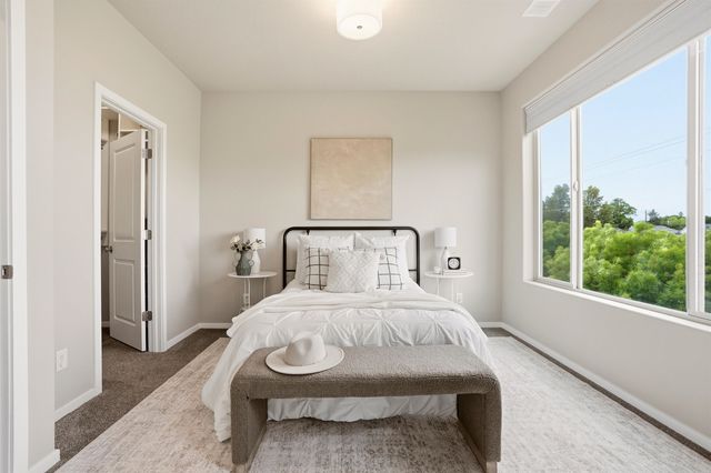 2411 W Bridge Ave, Spokane, WA 99201