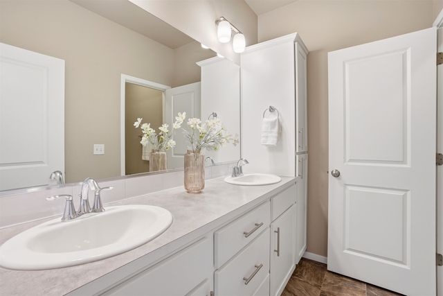 2411 W Bridge Ave, Spokane, WA 99201