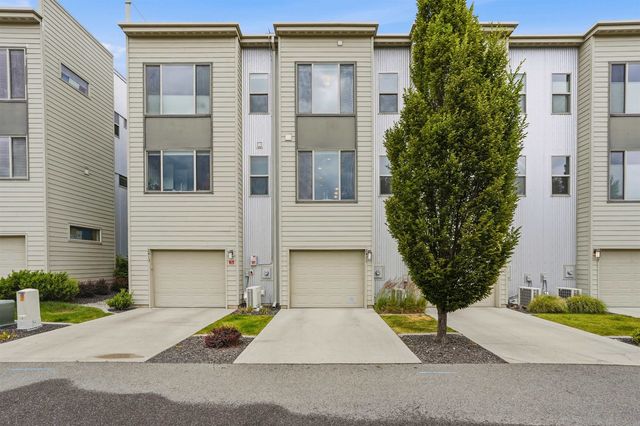 2411 W Bridge Ave, Spokane, WA 99201