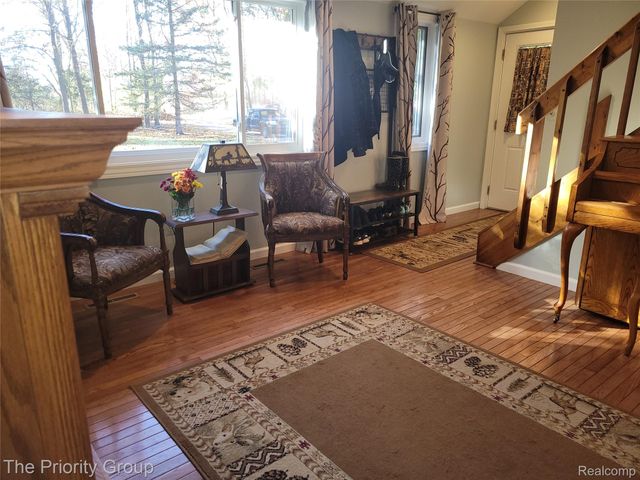 5650 Hillsboro Road, Springfield Charter Township, MI 48350