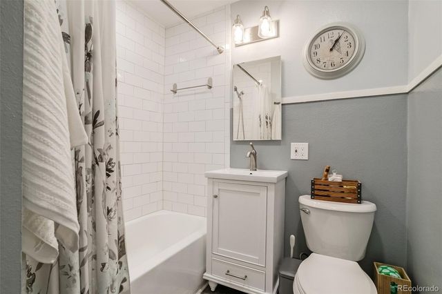 6780 S Albion Way, Centennial, CO 80122