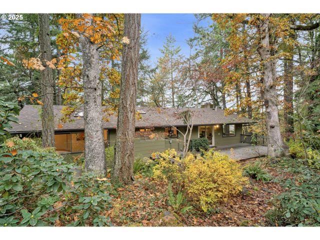 5075 SARATOGA St, Eugene, OR 97405