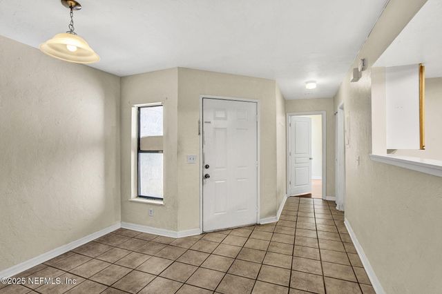 1191 BAYSHORE Drive N, Jacksonville, FL 32233