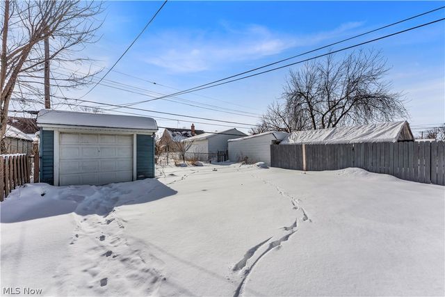 4515 Albertly Avenue, Parma, OH 44134