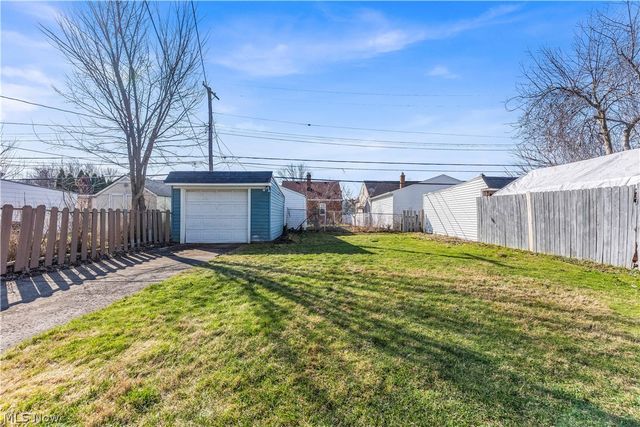 4515 Albertly Avenue, Parma, OH 44134