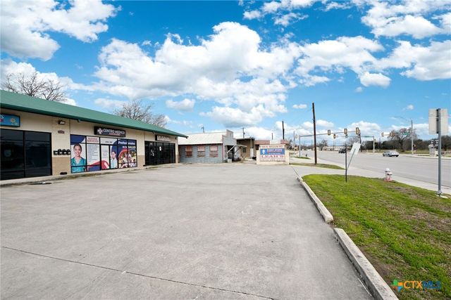 105 S Seguin Road 103 & 104, Converse, TX 78109