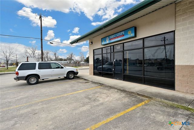 105 S Seguin Road 103 & 104, Converse, TX 78109