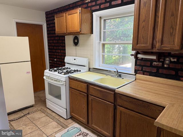 7428 NIGH ROAD, Falls Church, VA 22043