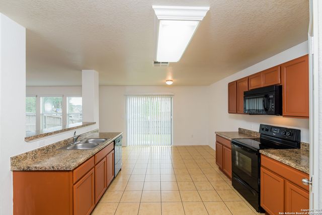 13019 Strada Privata, San Antonio, TX 78253