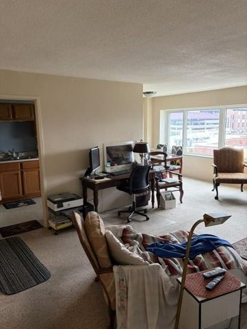4545 Wornall Road 807, Kansas City, MO 64111