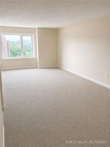 4545 Wornall Road 807, Kansas City, MO 64111