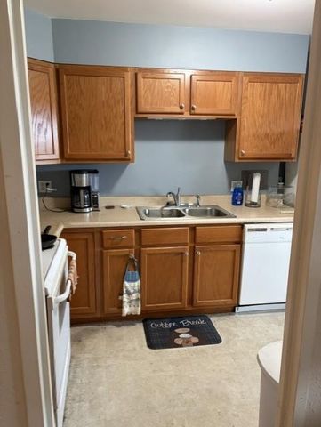 4545 Wornall Road 807, Kansas City, MO 64111