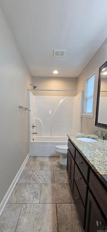 415 S Shady Lane, Benton, AR 72015