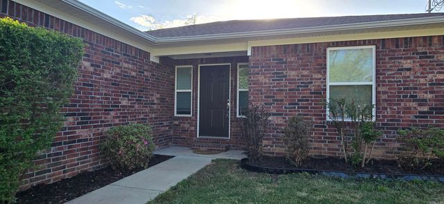 415 S Shady Lane, Benton, AR 72015