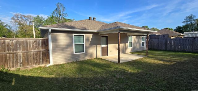 415 S Shady Lane, Benton, AR 72015