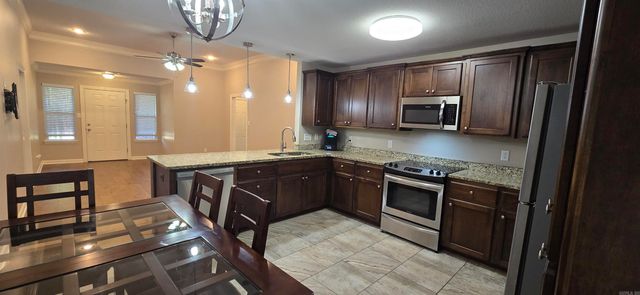 415 S Shady Lane, Benton, AR 72015