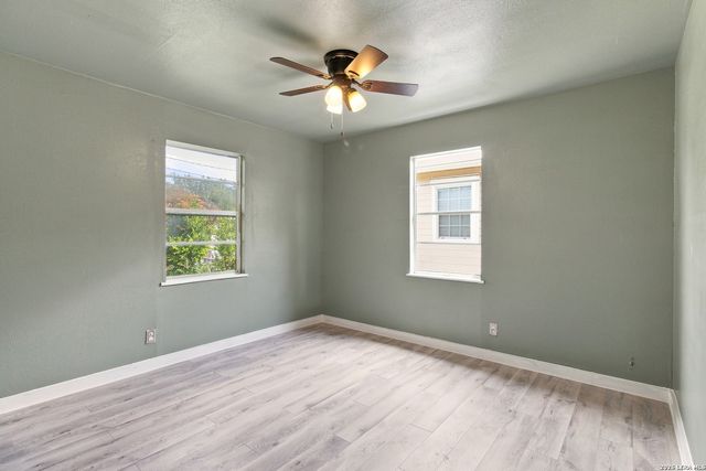2238 SW 19TH ST, San Antonio, TX 78207