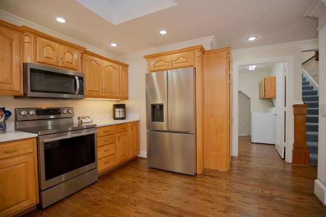 5516 Fairway Road, Fairway, KS 66205