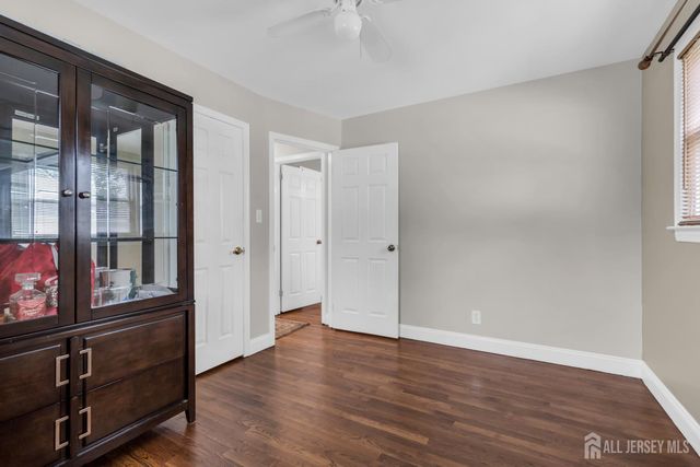 43 Mimi Road, Old Bridge, NJ 08857