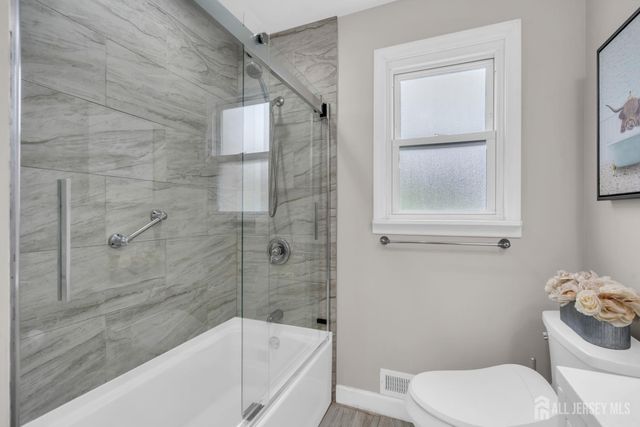 43 Mimi Road, Old Bridge, NJ 08857