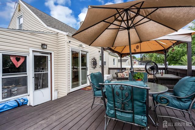 43 Mimi Road, Old Bridge, NJ 08857