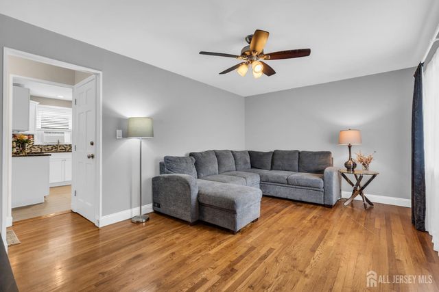 43 Mimi Road, Old Bridge, NJ 08857