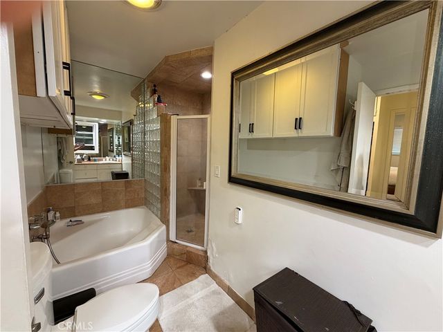 5300 Calhoun, Sherman Oaks, CA 91401