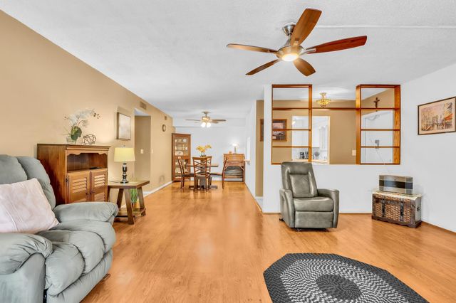 405 N Laurel Drive 206, Margate, FL 33063