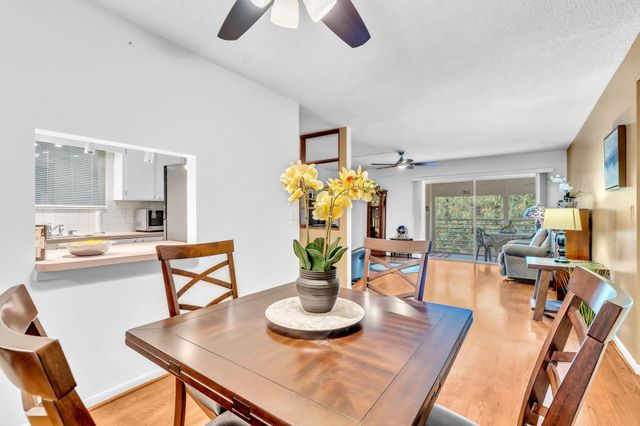 405 N Laurel Drive 206, Margate, FL 33063