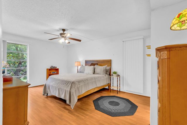 405 N Laurel Drive 206, Margate, FL 33063