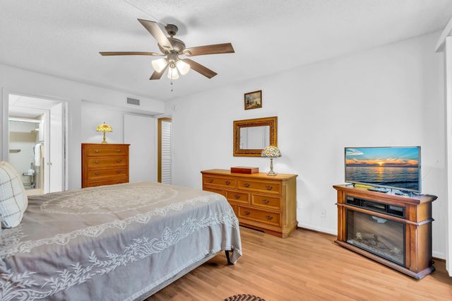 405 N Laurel Drive 206, Margate, FL 33063