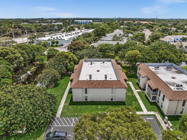 405 N Laurel Drive 206, Margate, FL 33063