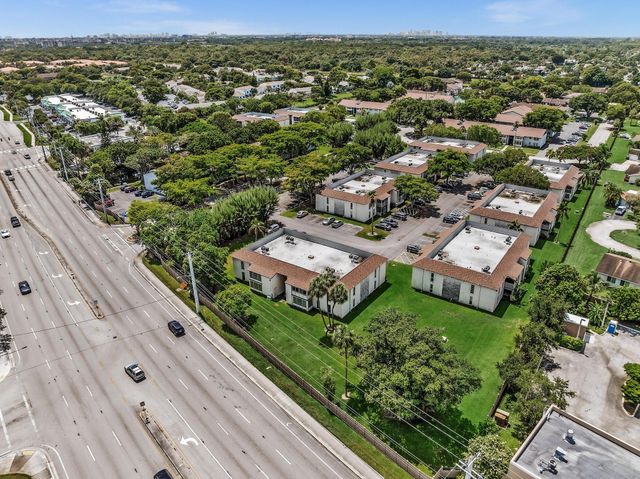 405 N Laurel Drive 206, Margate, FL 33063