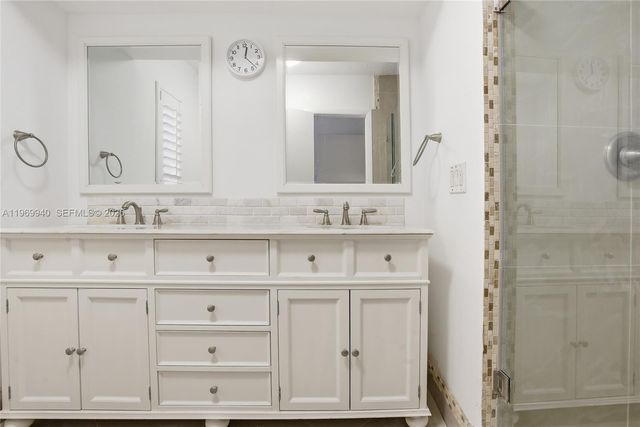 14721 SW 67th Avenue, Coral Gables, FL 33158