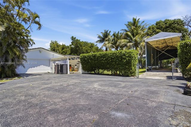 14721 SW 67th Avenue, Coral Gables, FL 33158